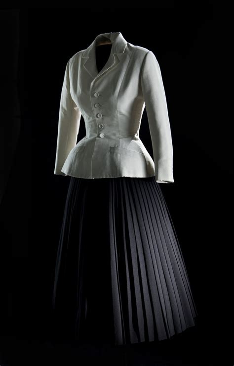 tailleur dior anni 50|vintage dior fashion.